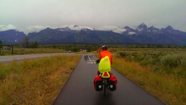 M5W4mZm1eQIceTyTAYT-jvWNPDMuCIBTZ0o7XwpqXug